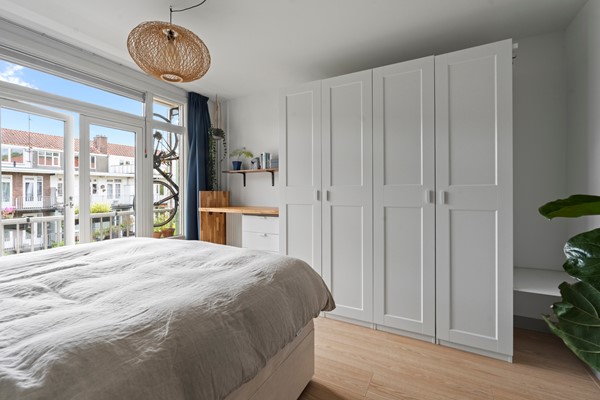 Medium property photo - Leiduinstraat 17-2, 1058 SG Amsterdam